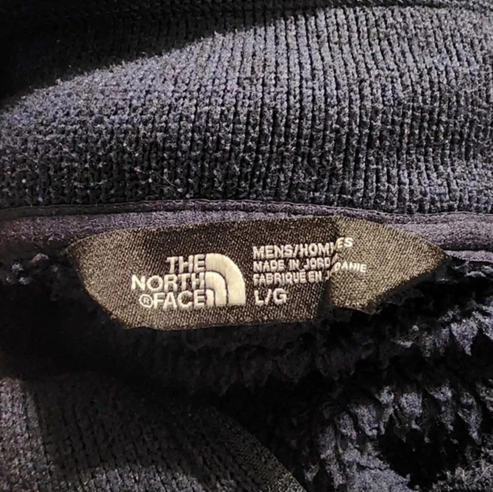 The north face navy 1/4 zip fleece pullover‎